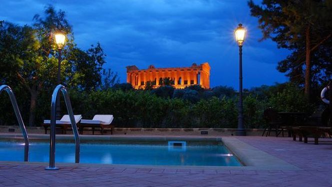 Hotel: Villa Athena