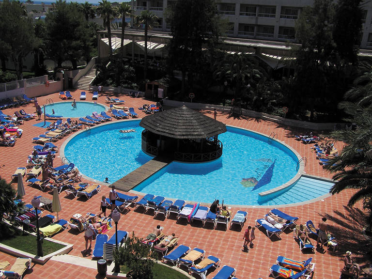 Estival Park Aparthotel 13