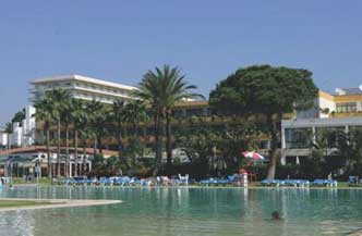 Atalaya Park Golf Hotel en Resort