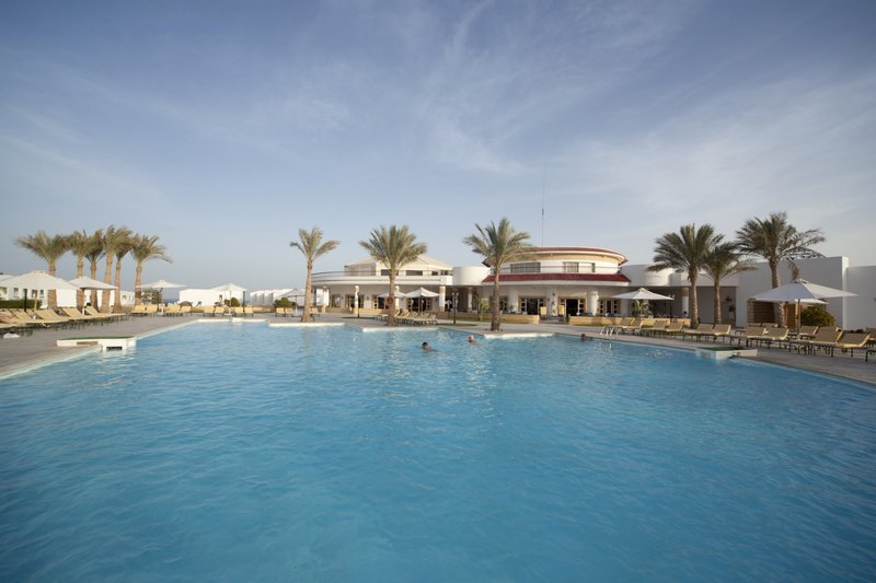 Coral Beach Rotana Resort Tiran Afbeelding