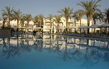 Luna Sharm 0