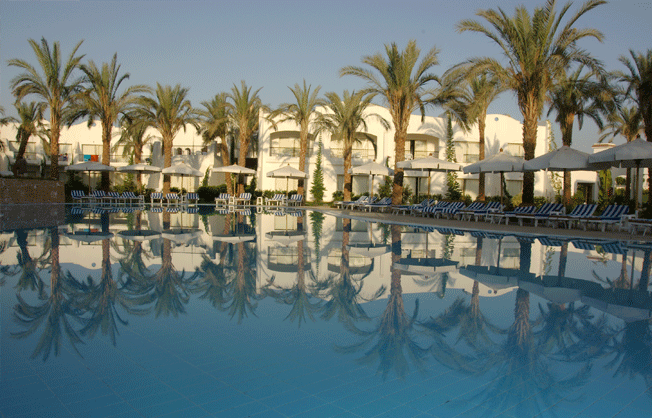 Luna Sharm