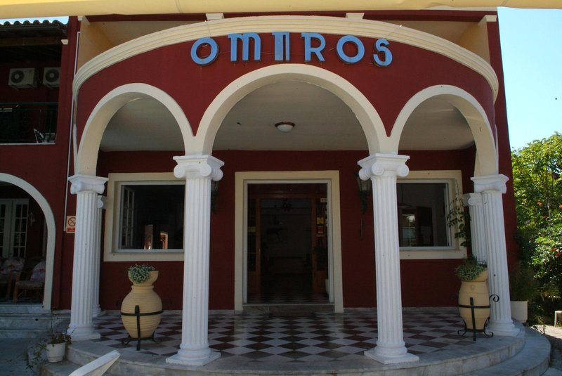 Omiros 4