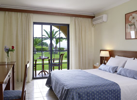 Hotel: Atlantica Porto Bello Beach 1