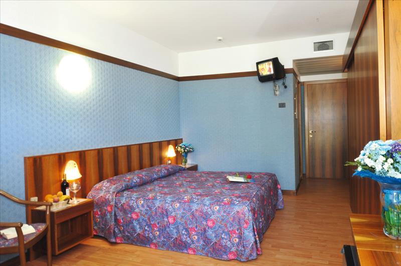 Parkhotel Oasi 1