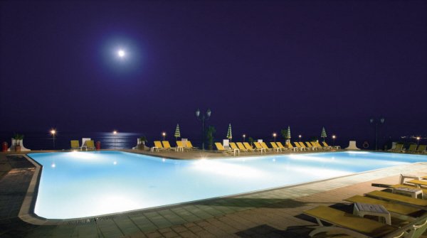 Hilton Giardini Naxos 2