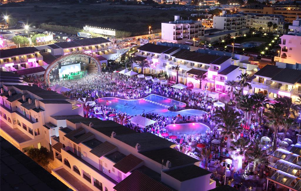 Ushuaia Ibiza Beach 13