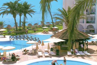 Aparthotel Marinas de Nerja Beach en SPA