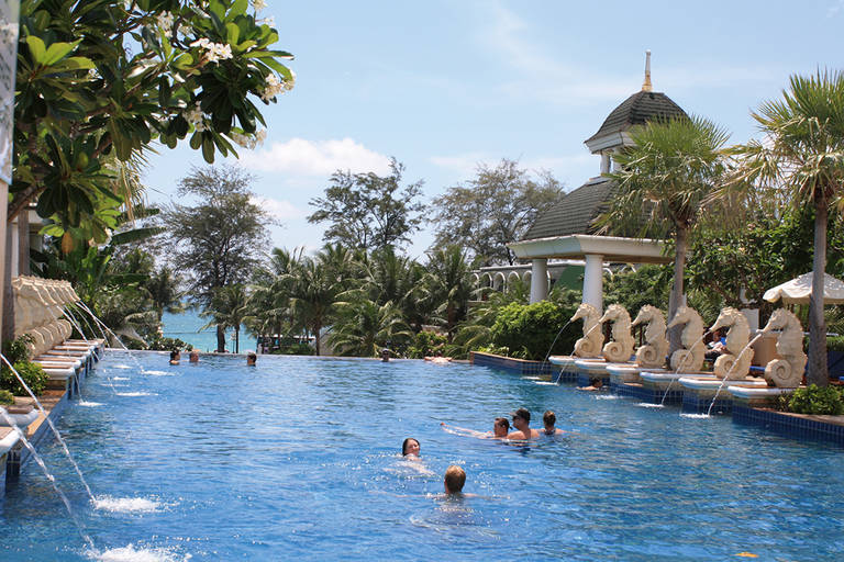 Phuket Graceland Resort en Spa 12