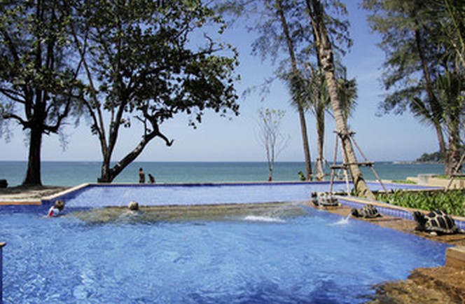 Khaolak Emerald Beach