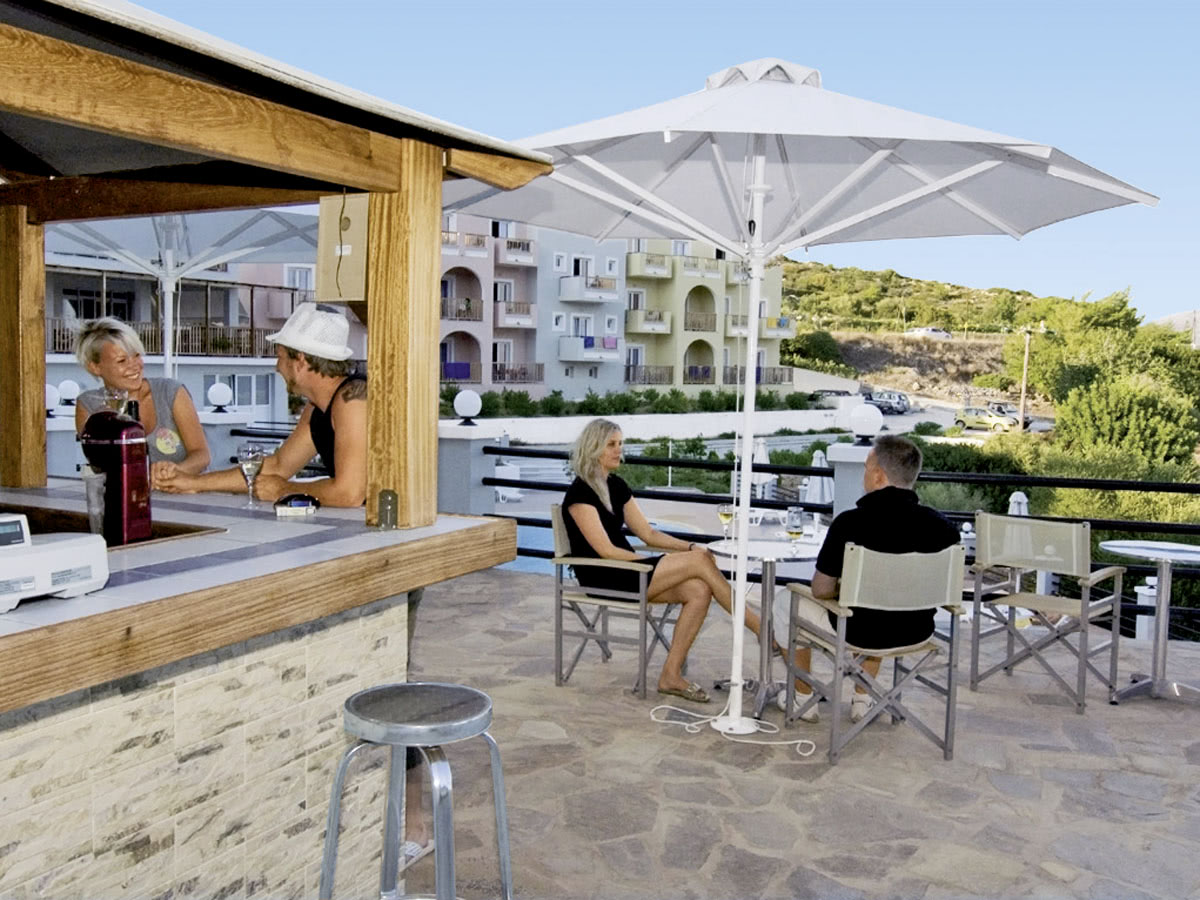 Hotel Naftilos 8