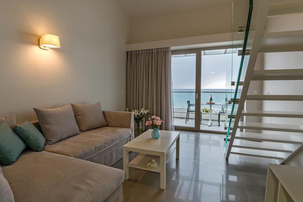 Appartementen Iperion Beach 10