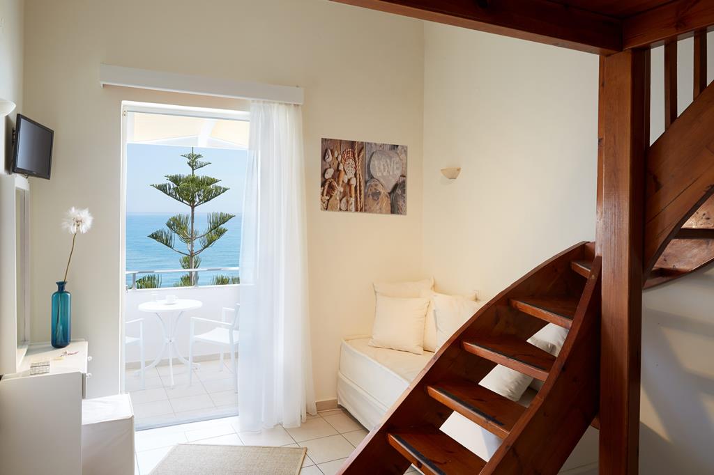 Appartementen Petradi Beach 12