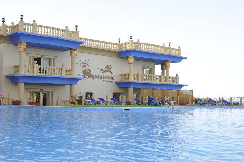 Sphinx Aqua Park Beach Resort 9