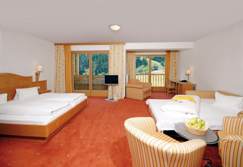 Schwebebahn Alpine Resort hotels 2