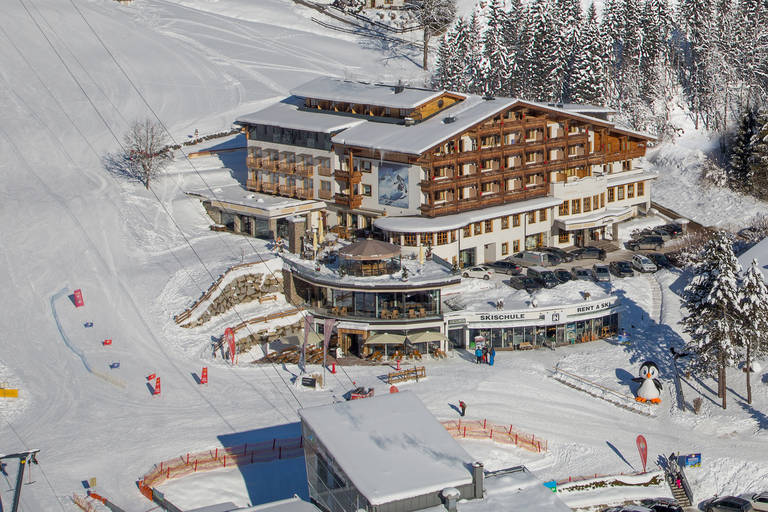 Schwebebahn Alpine Resort hotels 7