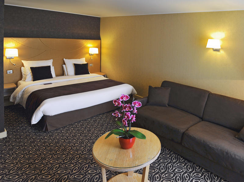 Mercure Paris Place D Italie 4