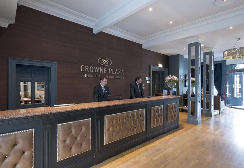 Crowne Plaza The Roxburghe 2