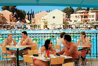 Hotel Aqualand Village 3