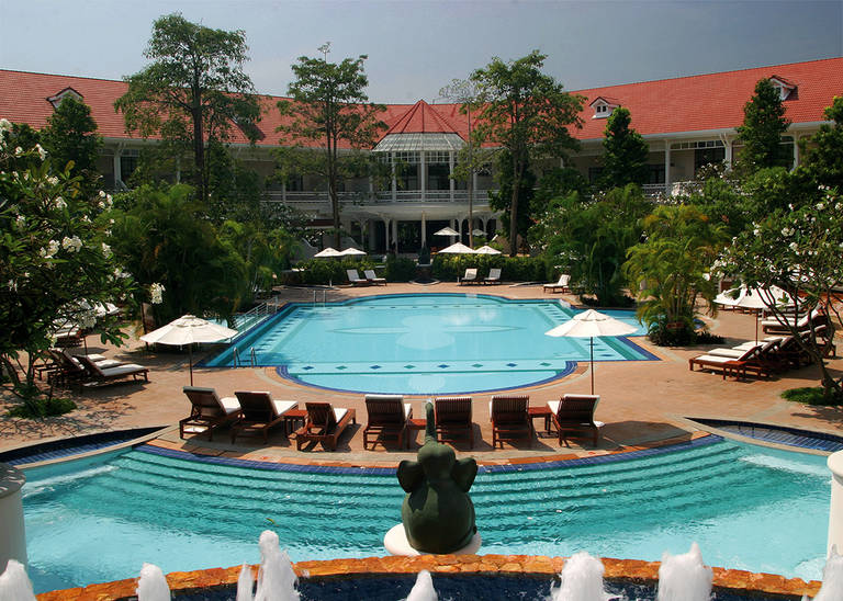 Centara Grand Beach Resort