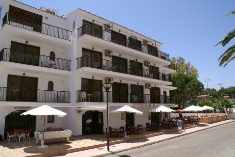 Bella Maria hotels