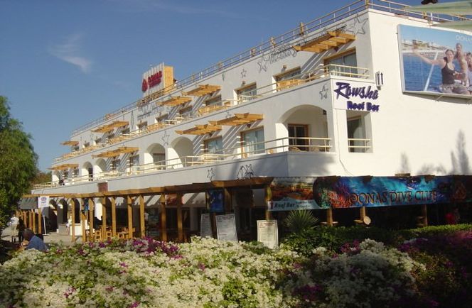 Oonas Hotel en Dive Club incl 5 dagen duiken