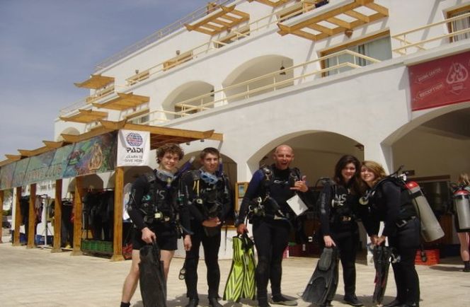 Oonas Hotel en Dive Club incl 5 dagen duiken 1