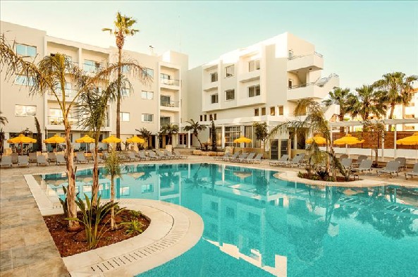 Smartline Hotel Paphos incl 10 duiken 3