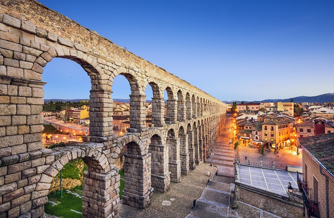 Paradores en Pousadas Fly Drive Midden Spanje en Portugal Afbeelding