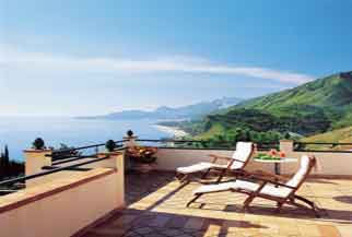 Hotel Baia Taormina Resort en Spa 1