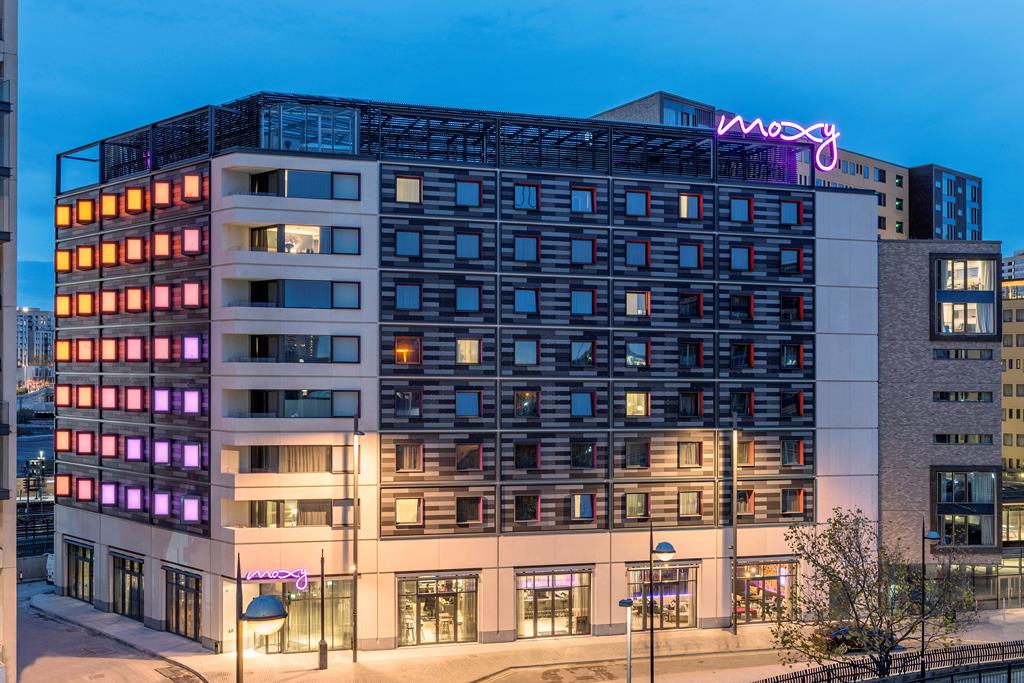 MOXY London Stratford 4