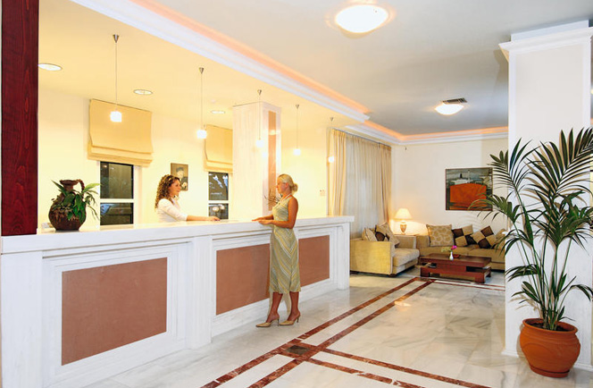 Selini Suites appartementen hotel en  villas 5