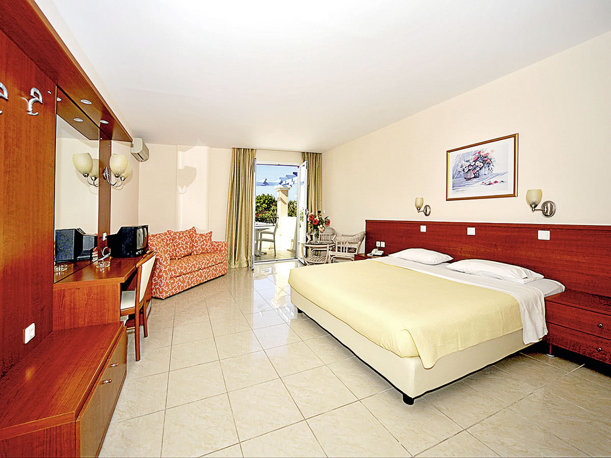 Apollon Hotel 4