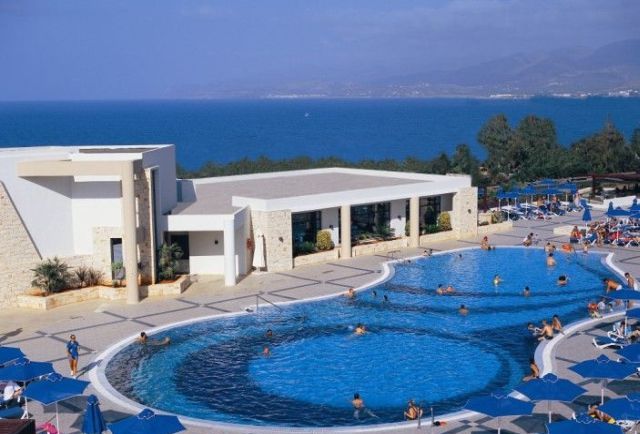 Hotel: Grand Hotel Holiday Resort 0